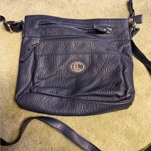 Chic Navy Leather Crossbody Bag